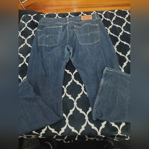 Levi's 505 dark Denim 36x32 jeans - Picture 4 of 7